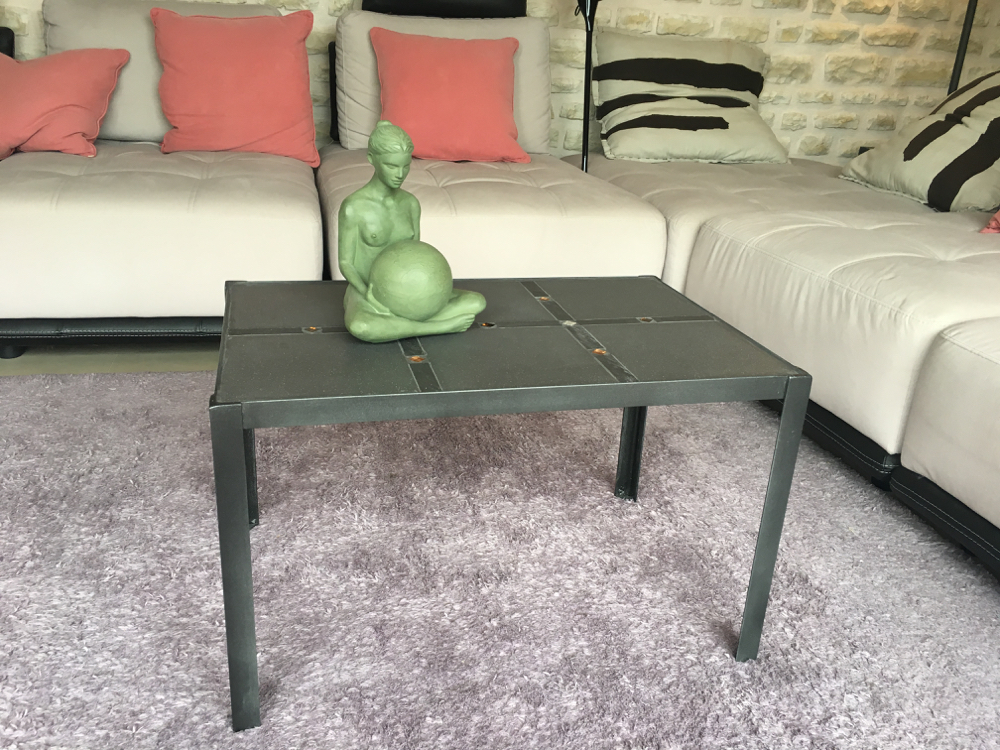 Table Pierre de lune Table Pierre de lune